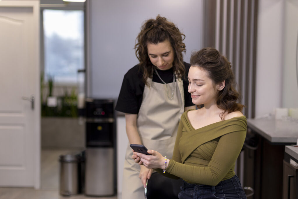 ochrona-danych-klientow-salonie-beauty